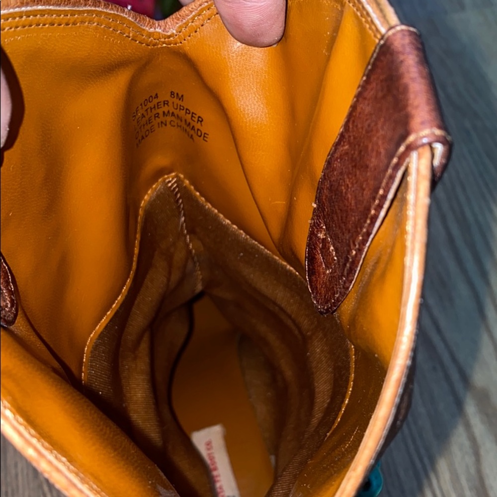 Brown cowgirl boots - Picture 8 of 8
